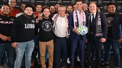 Jorge Mas, junto a los aficionados de Inter Miami.