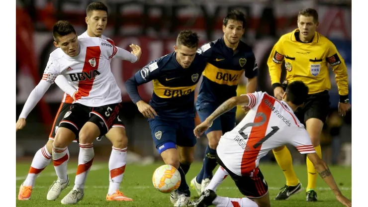 Matías y Leonel saben levantar copas juntos.