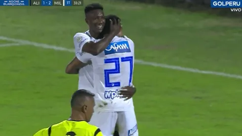José Ortíz y Hansel Zapata celebran la remontada de Millos ante Alianza Lima.