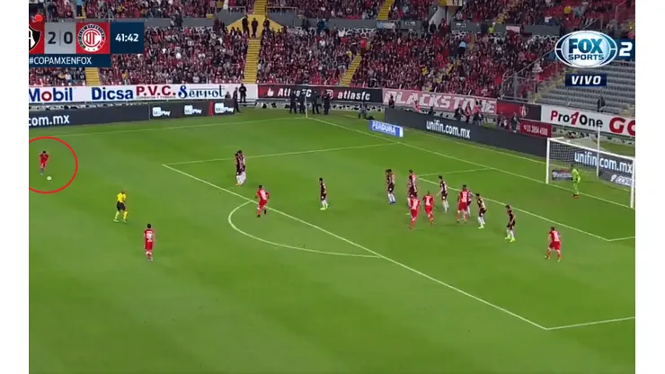 ¡Descontó Toluca! La visita llegó al gol con un zapatazo de Castañeda