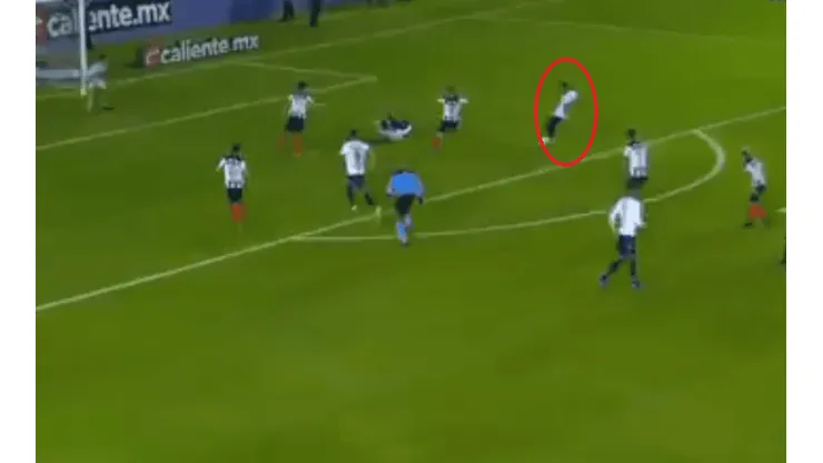 ¡A puro toque! Édgar Reyes puso arriba a Celaya frente Rayados