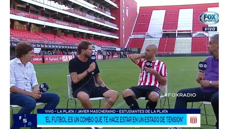 Vignolo preguntó "¿con VAR éramos campeones?" y Mascherano respondió