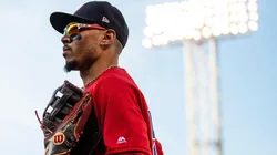 Boston Red Sox pone condición a mega traspaso por Mookie Betts