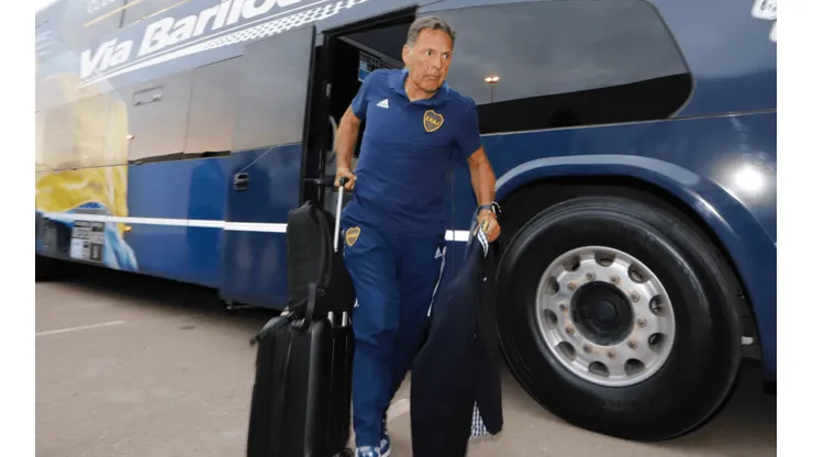 Está en todas: cómo hizo Russo para ver River-Independiente