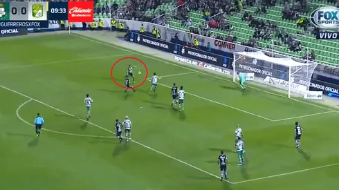 ¡León golpea primero! Meneses abre la cuenta para ante Santos