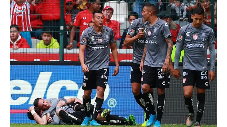 Necaxa le dio vuelta un partido increíble a Toluca.