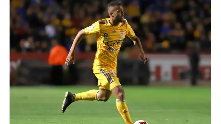 Rafael Carioca salió lesionado en el partido ante América