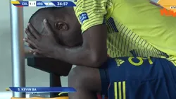 Kevin Balanta, desconsolado tras lesión en el debut del Preolímpico.