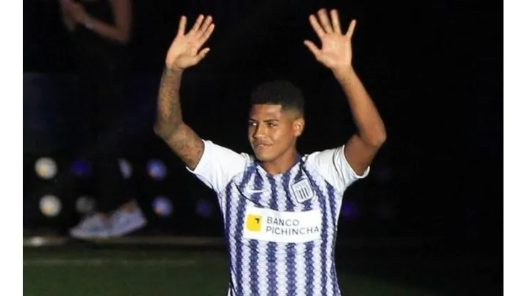 Cartagena jugó con Alianza Lima en la última temporada.
