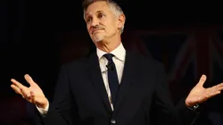 El inglés elogió al delantero Raúl Jiménez