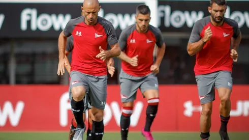 Javier Mascherano ocupó un lugar en la defensa.