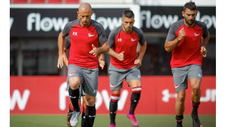 Javier Mascherano ocupó un lugar en la defensa.