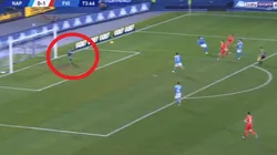 Así fue el golazo que le marcó Dusan Vlahovic a David Ospina en la Serie A.