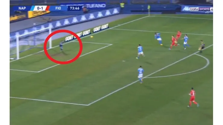 Así fue el golazo que le marcó Dusan Vlahovic a David Ospina en la Serie A.