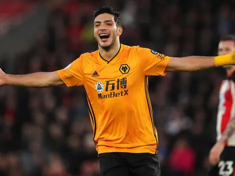 Wolves lo ganó gracias a un Raúl Jiménez en modo Dios