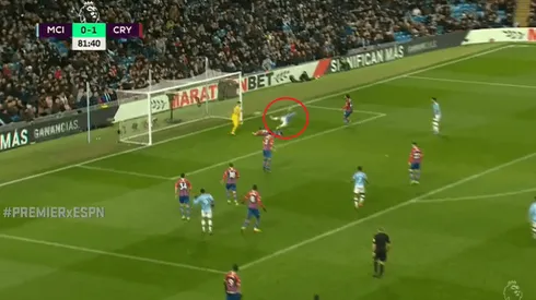 Siempre él: Agüero convirtió 2 goles en 5 minutos