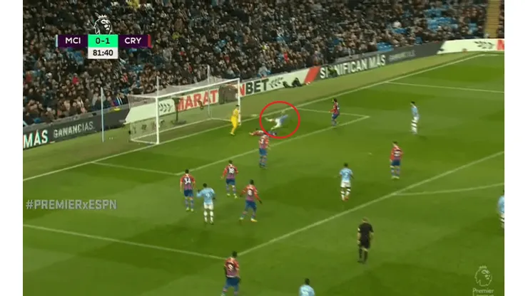 Siempre él: Agüero convirtió 2 goles en 5 minutos