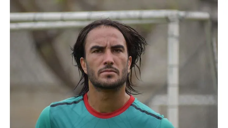 Recién nos enteramos: "Sebastián Pérez rescindió con la dirigencia anterior"