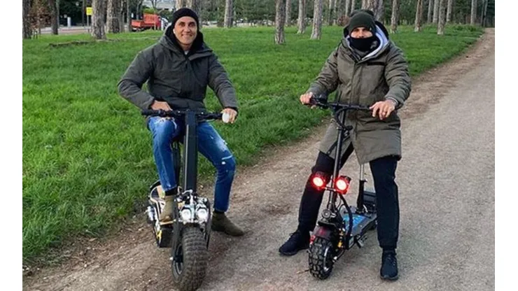 Icardi subió foto con Keylor Navas y Di María y Paredes se pusieron celosos