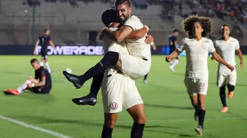 Universitario venció 2-1 a Huracán en San Juan.