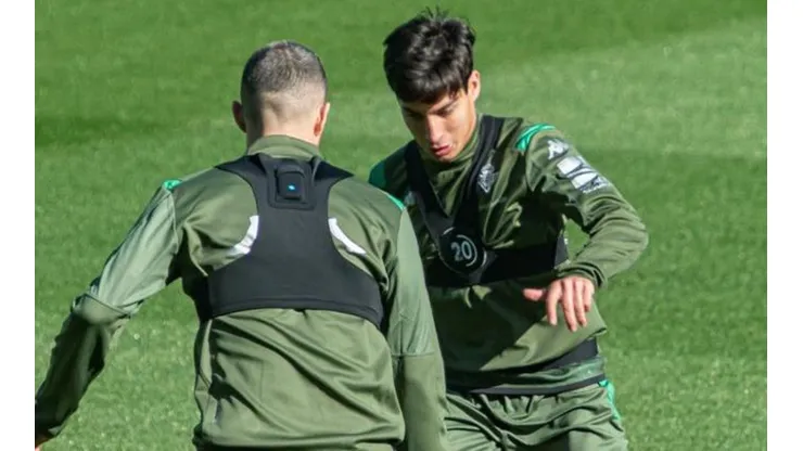 Guido Rodríguez y Diego Lainez en Villamarín