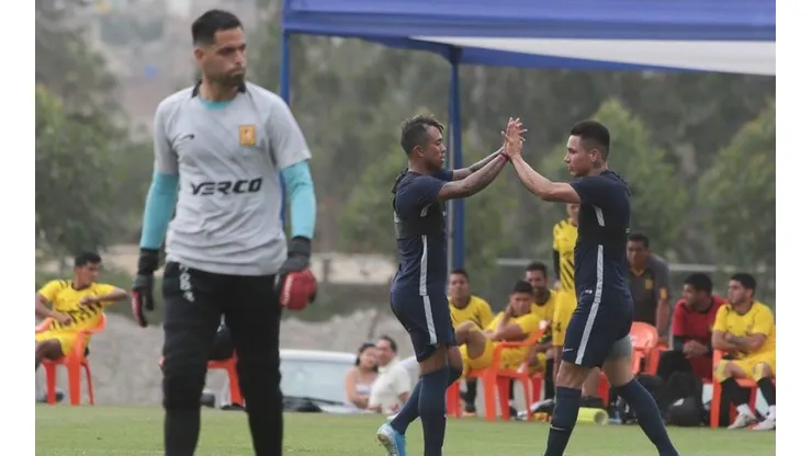 Deza llegó a Alianza proveniente del UTC.