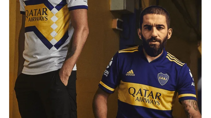 Los hinchas de Boca ya cambiaron el perfil de Arda Turan en Wikipedia