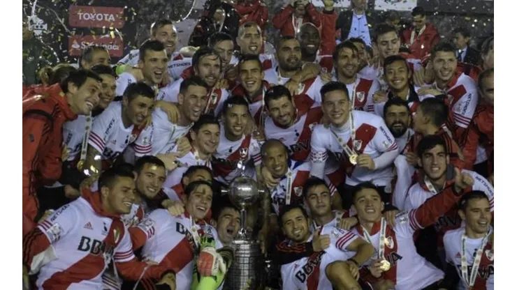 Le preguntaron si extrañaba Argentina y tiró: "Al país y a River"