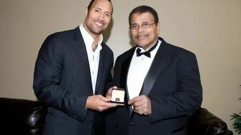 El trágico momento que atraviesa "The Rock" Johnson