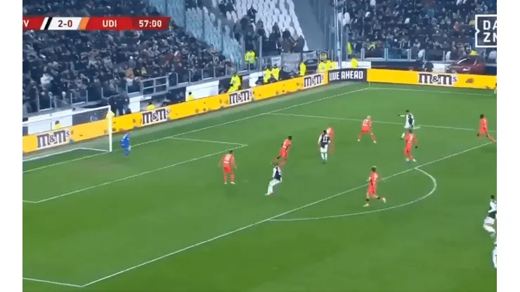Dybala agarró el joystick, apretó R2 y clavó un golazo para Juventus