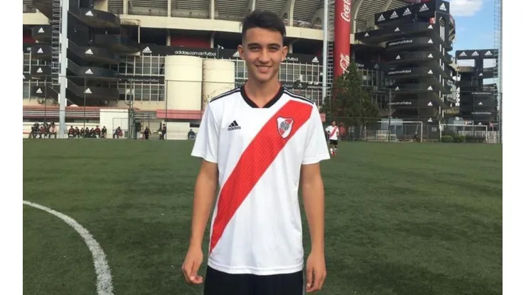Gran enojo en River: la joya que se fue a Europa sin dejar un solo centavo