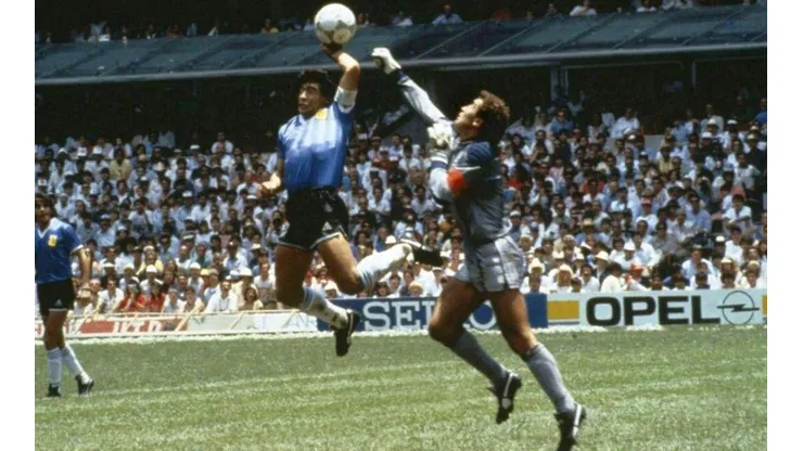 33 años después, el arquero de Inglaterra destruyó a Maradona: "Él hizo trampa"