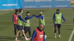 Encantado, Messi: los golazos del 10 en la primera práctica de Quique Setién