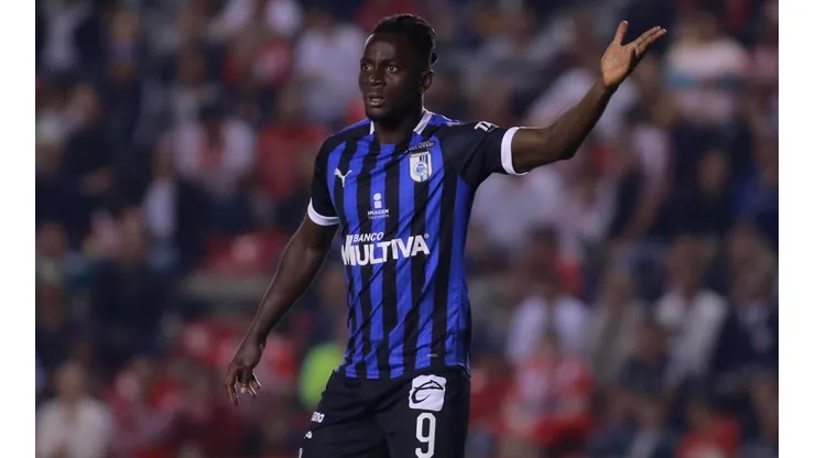 La razón por la que Aké Loba todavía no fue anunciado en Monterrey.