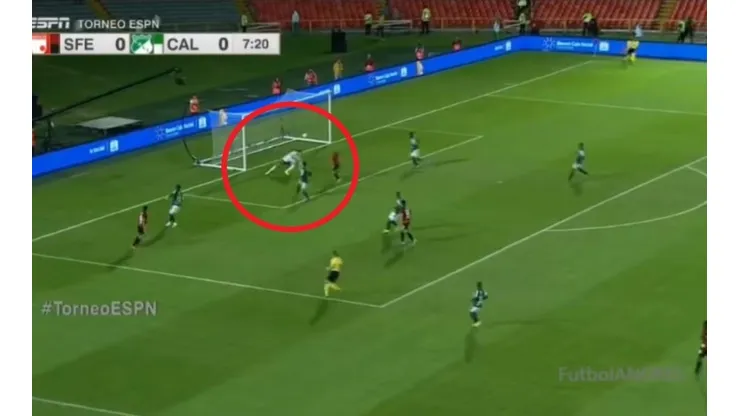 Así fue el error de David González en su debut con el Deportivo Cali.