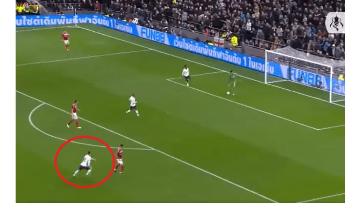 El arquero salió jugando como nosotros y Lo Celso marcó para Tottenham