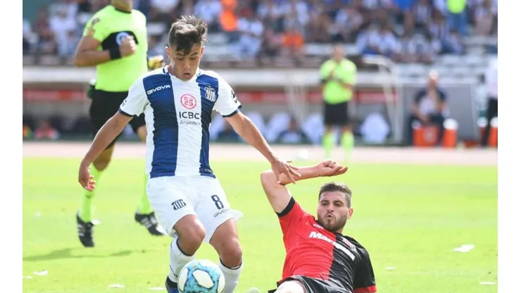 Lo confirmó el representante de Cubas: "Fassi se reunirá con Riquelme"