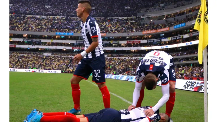 Dos ausencias en la práctica de Rayados