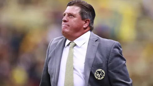 El Piojo Herrera intentará poner una cláusula en su contrato para facilitar una posible salida antes de tiempo.