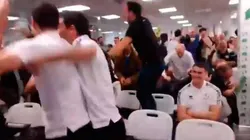 Sacados: los jugadores de Unionistas festejaron el cruce ante Real Madrid