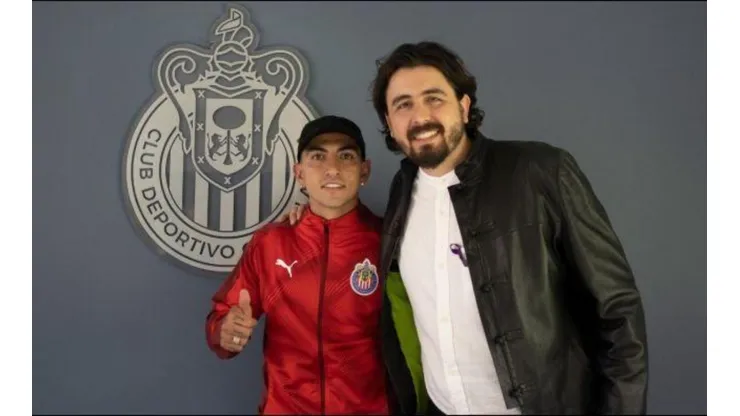 Twitter @Chivas