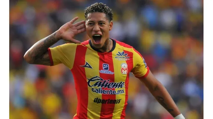 Sandoval anotó 4 goles con el Monarcas de Morelia.