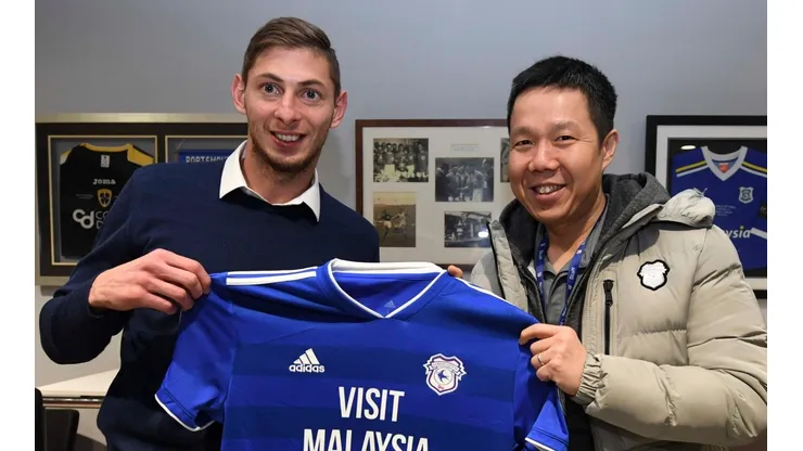 Emiliano Sala iba a jugar en Cardiff City.