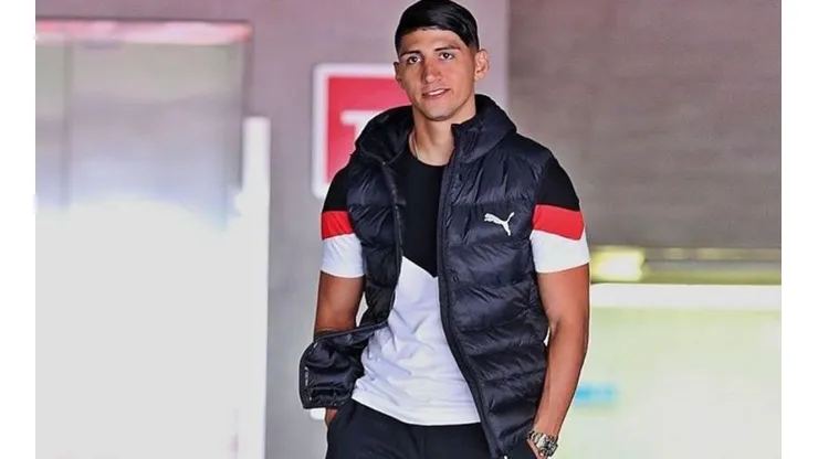 Pulido asiste al juego de los Chiefs en la NFL