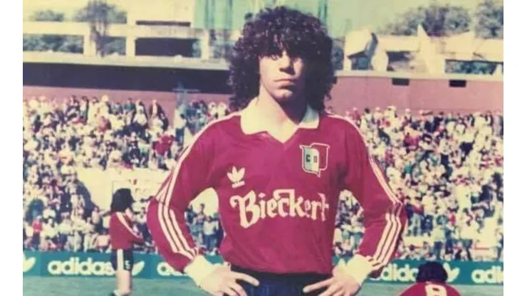Walter Parodi con la camiseta de Deportivo Español.