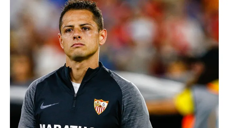 Goleó Sevilla y ni así le toca al Chicharito