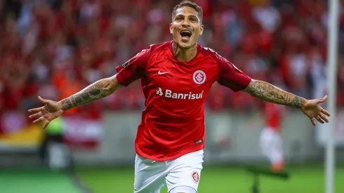 Paolo Guerrero, delantero de Internacional de Porto Alegre.