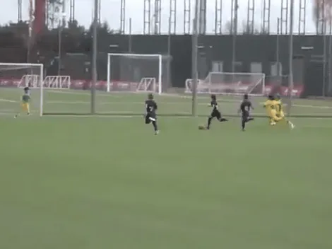 Para papá: Thiago Messi convirtió un gol en un amistoso de Barcelona