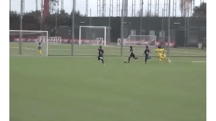 Foto de la jugada del gol del hijo más grande de Messi.