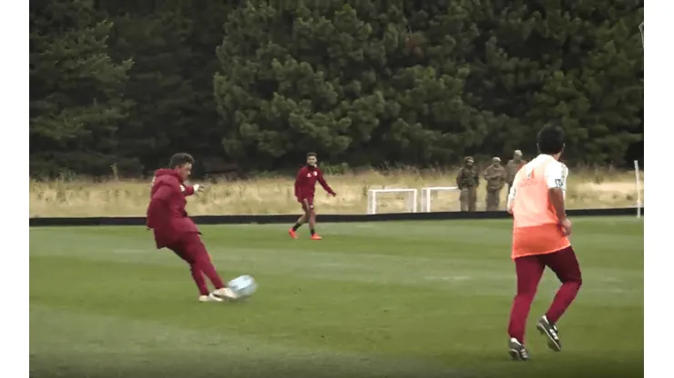 Video: el golazo de Marcelo Gallardo en el entrenamiento de River